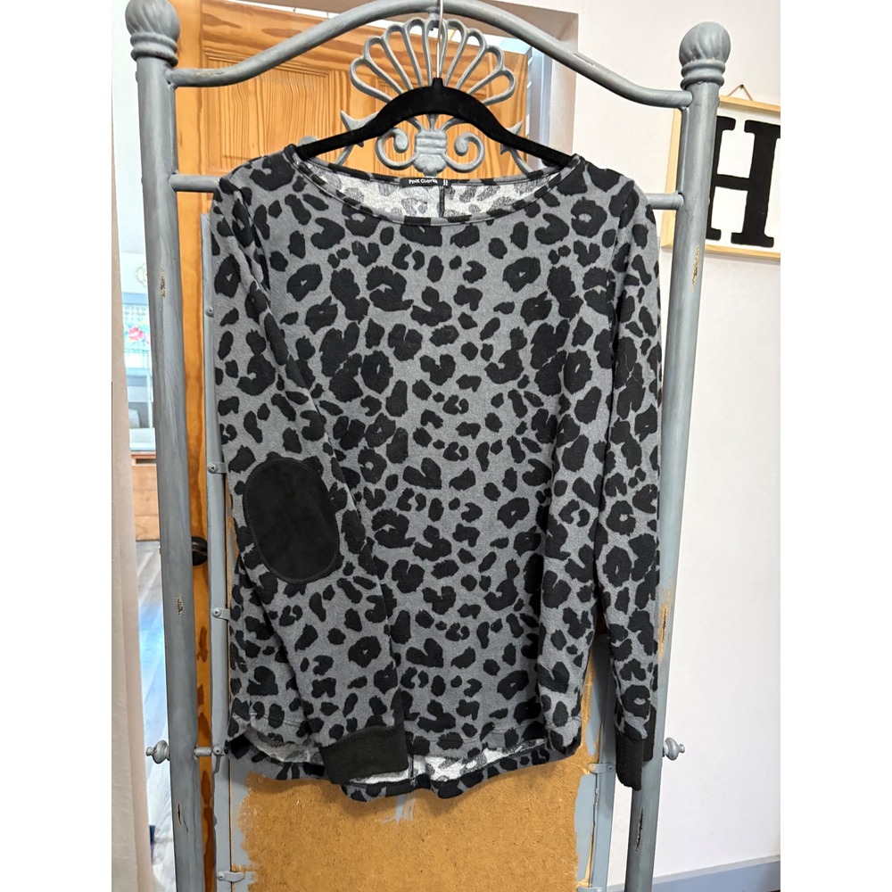 Pink Clover Grey Leopard Print Long Sleeve Top Elbow Patches Button Back Small